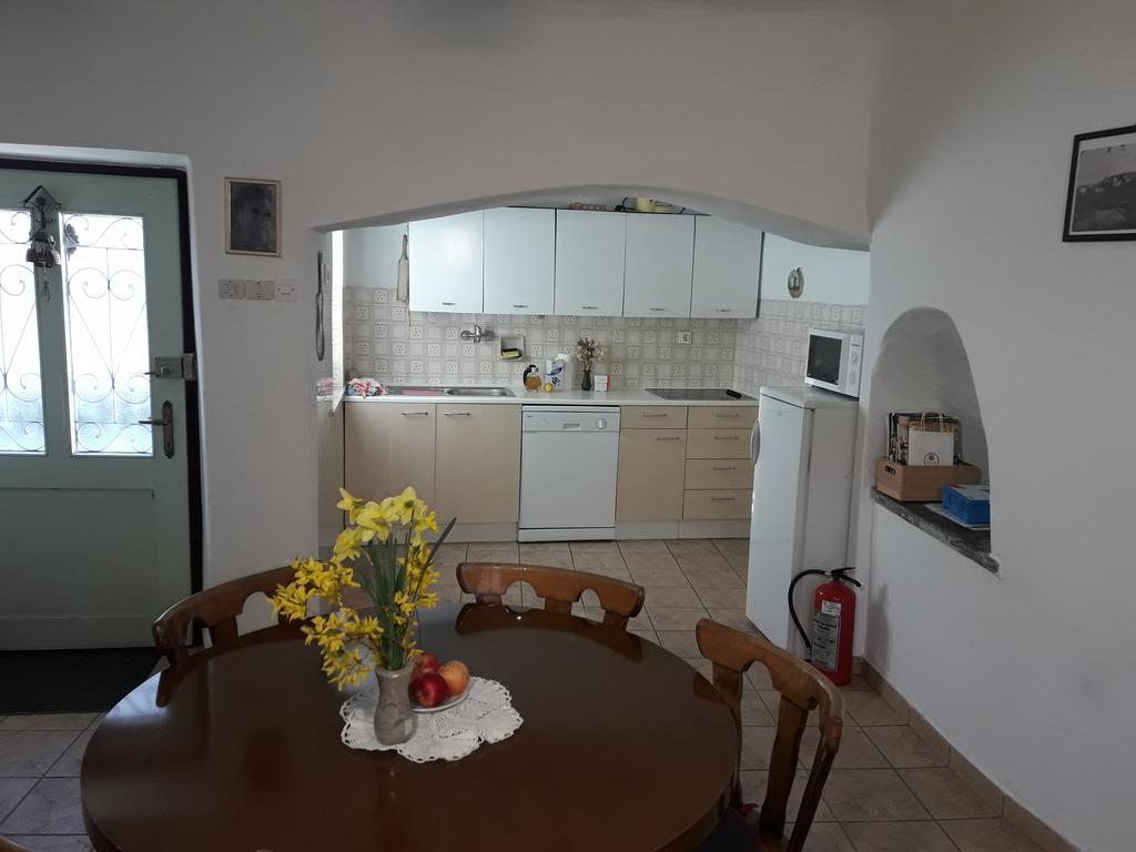 Apartment Valetovi Stanjel Bagian luar foto