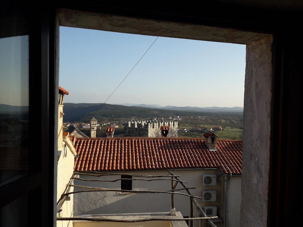 Apartment Valetovi Stanjel Bagian luar foto