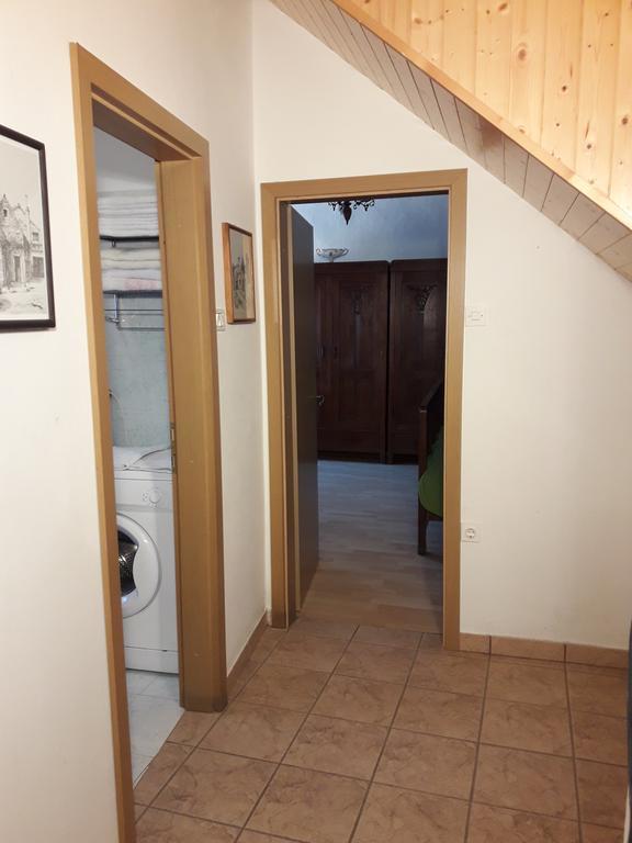 Apartment Valetovi Stanjel Bagian luar foto